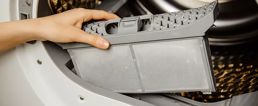 Signs Of A Clogged Dryer Lint Trap in Midwest City, Oklahoma